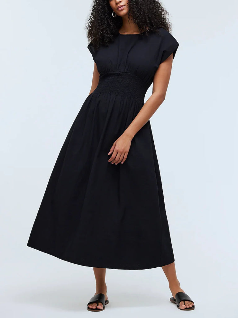 Robe mi-longue en seersucker à rayures et taille froncée