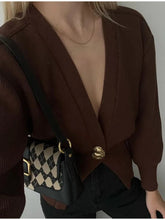 Carica l&#39;immagine nel visualizzatore di Gallery, V Neck Button Cardigan