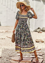 Carregar imagem no visualizador da galeria, Bohemian Floral Dress