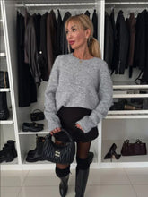 Load image into Gallery viewer, Tie Sweater