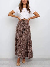 Carregar imagem no visualizador da galeria, Brown Leopard Print Maxi Skirts