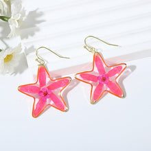 Carica l&#39;immagine nel visualizzatore di Gallery, Ocean-inspired Starfish Earrings - Embrace the Trend