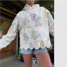 Load image into Gallery viewer, Sun Print Padded Sweatshirt