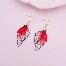 Carregar imagem no visualizador da galeria, Butterfly Wing Handmade Earrings