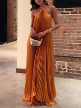 Load image into Gallery viewer, Halter Backless Pleated Dress