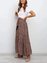 Carregar imagem no visualizador da galeria, Brown Leopard Print Maxi Skirts