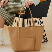 Load image into Gallery viewer, Desiree Tote Bag