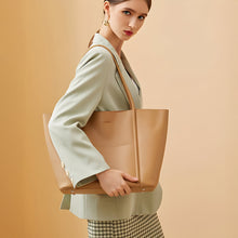 Load image into Gallery viewer, Desiree Tote Bag