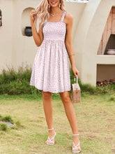 Laden Sie das Bild in den Galerie-Viewer, Floral Pockets A-Line Swing Mini Dresses