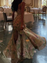 Carica l&#39;immagine nel visualizzatore di Gallery, Green Floral Dress Ruffled Asymmetric Bodycon Gown