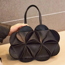 Load image into Gallery viewer, Monique Flower Handbag