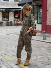 Carica l&#39;immagine nel visualizzatore di Gallery, Leopard print long sleeve jumpsuit