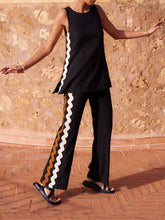 Görseli Galeri görüntüleyiciye yükleyin, Sleeveless Loose Slit Top And Wide-Leg Pants Two-Piece Set