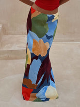 Load image into Gallery viewer, Abstract Geometric Pattern Skirt