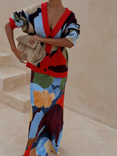 Load image into Gallery viewer, Abstract Geometric Pattern Skirt