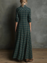 Načíst obrázek do prohlížeče Galerie, Green Plaid Lapel Single-Breasted Shirt Long Dress