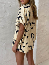 Indlæs billede til gallerivisning Unique Warm Sun Print Loose Shirt Shorts Set