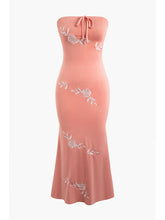 Carregar imagem no visualizador da galeria, Floral Embroidered Strapless Maxi Dress