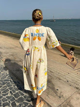 Laden Sie das Bild in den Galerie-Viewer, UNIQUE HOLIDAY FOLK FLORAL PRINT PUFF SLEEVE MIDI DRESS