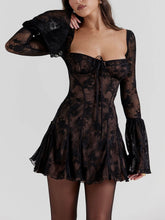 Indlæs billede til gallerivisning Black Lace Corset Dress