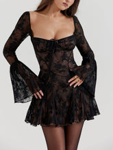 Indlæs billede til gallerivisning Black Lace Corset Dress