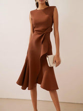 Load image into Gallery viewer, Red Sleeveless Midi Elegant A-line Dress with Waist Twist for Day-to-Night
