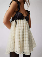 Laden Sie das Bild in den Galerie-Viewer, Sexy Backless Patchwork Lace Suspender Short Dress