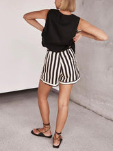 Load image into Gallery viewer, Resort Casual Striped Loose Shorts