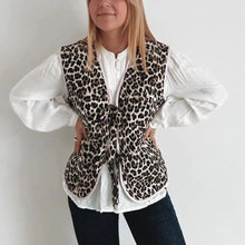 Load image into Gallery viewer, Leopard Print And Bow Waistcoat