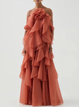 Carica l&#39;immagine nel visualizzatore di Gallery, Layered Maxi Dress