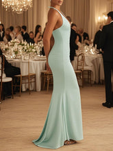 Load image into Gallery viewer, U-Shaped Halter Backless Maxi Dress