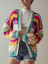 Laden Sie das Bild in den Galerie-Viewer, Colorful Striped Chunky Knit Cardigan Jacket