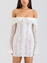 Laden Sie das Bild in den Galerie-Viewer, Elegant One Shoulder Lace Hip-Wrap Mini Dress