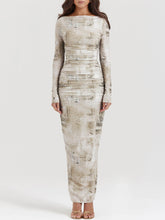 Laden Sie das Bild in den Galerie-Viewer, Pale Sage Print Maxi Dress