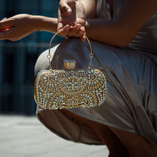 Load image into Gallery viewer, Luxurious Flower Clutch Bag