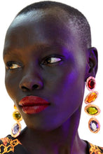 Load image into Gallery viewer, Retro Frame Gem Pendant Earrings