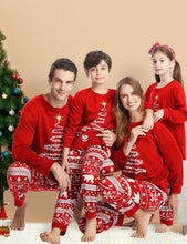 Charger l&#39;image dans la galerie, Ensemble de pyjama assorti à imprimé sapin de Noël rouge pour femme 