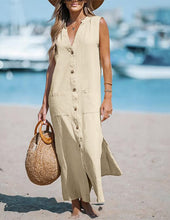 Carica l&#39;immagine nel visualizzatore di Gallery, Sleeveless Button-Front Maxi Dress